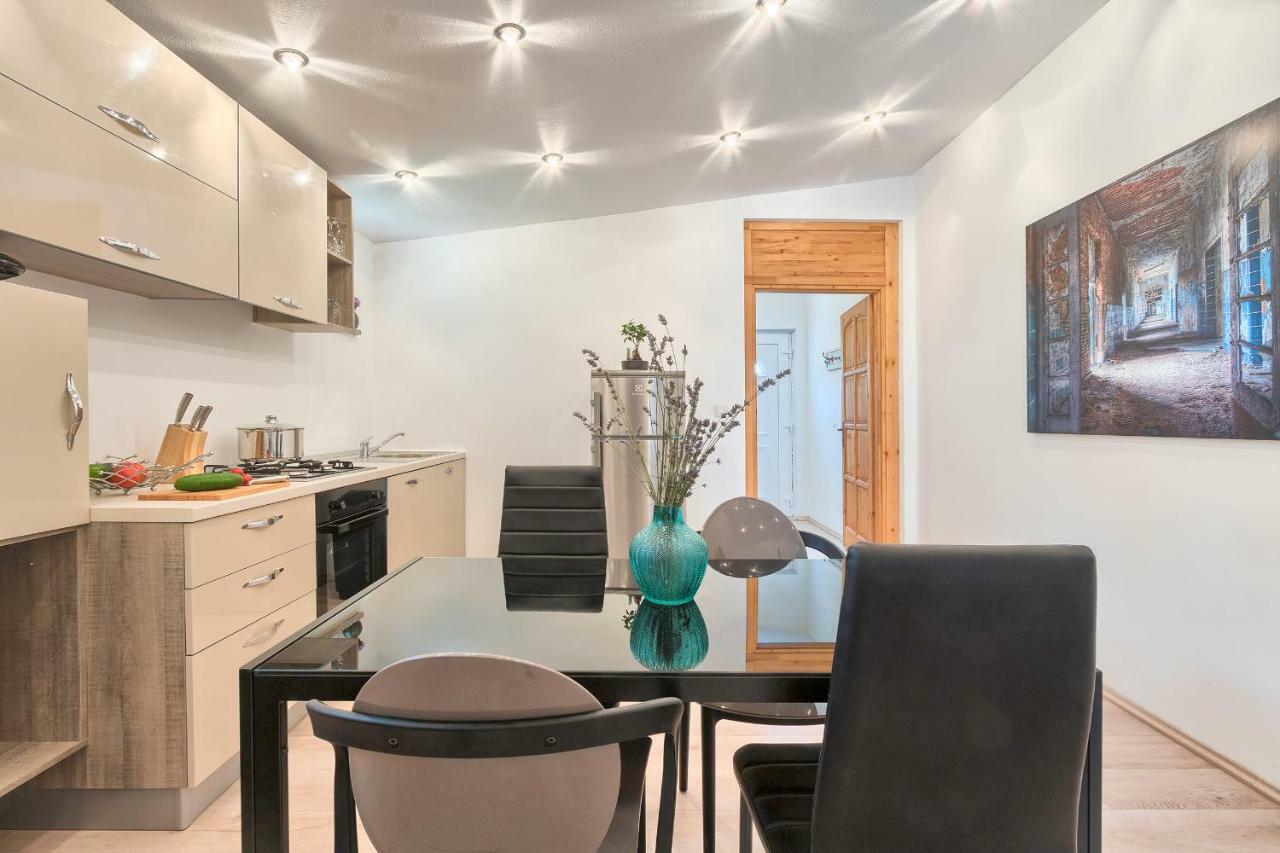 Wellness Apartman Kaiser Pula Luaran gambar